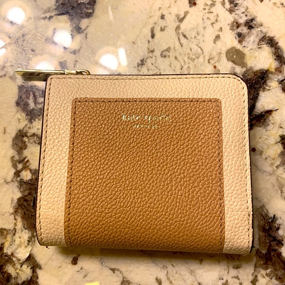 kate spade Handbags - Kate Spade Wallet